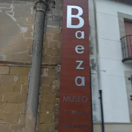 Arco De Baeza